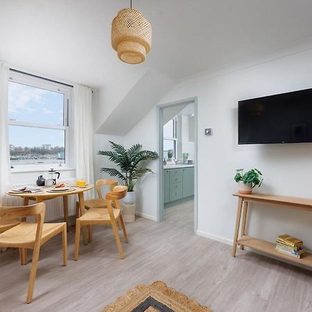 Luxury Penthouse 2 Bed Apartment Plymouth Exterior photo