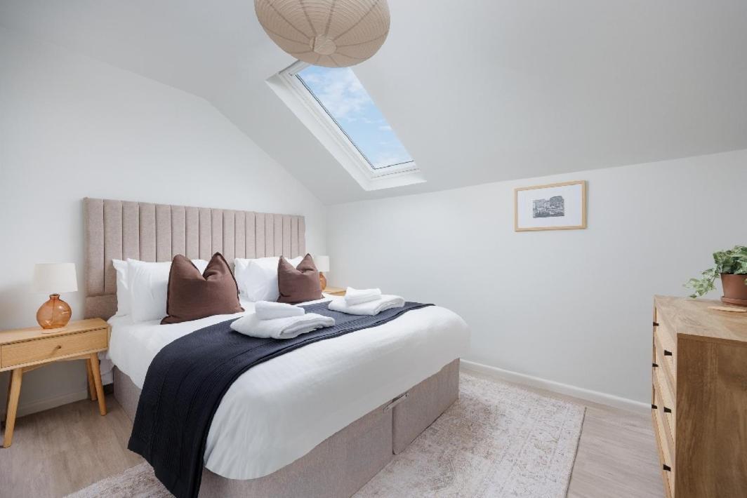 Luxury Penthouse 2 Bed Apartment Plymouth Room photo