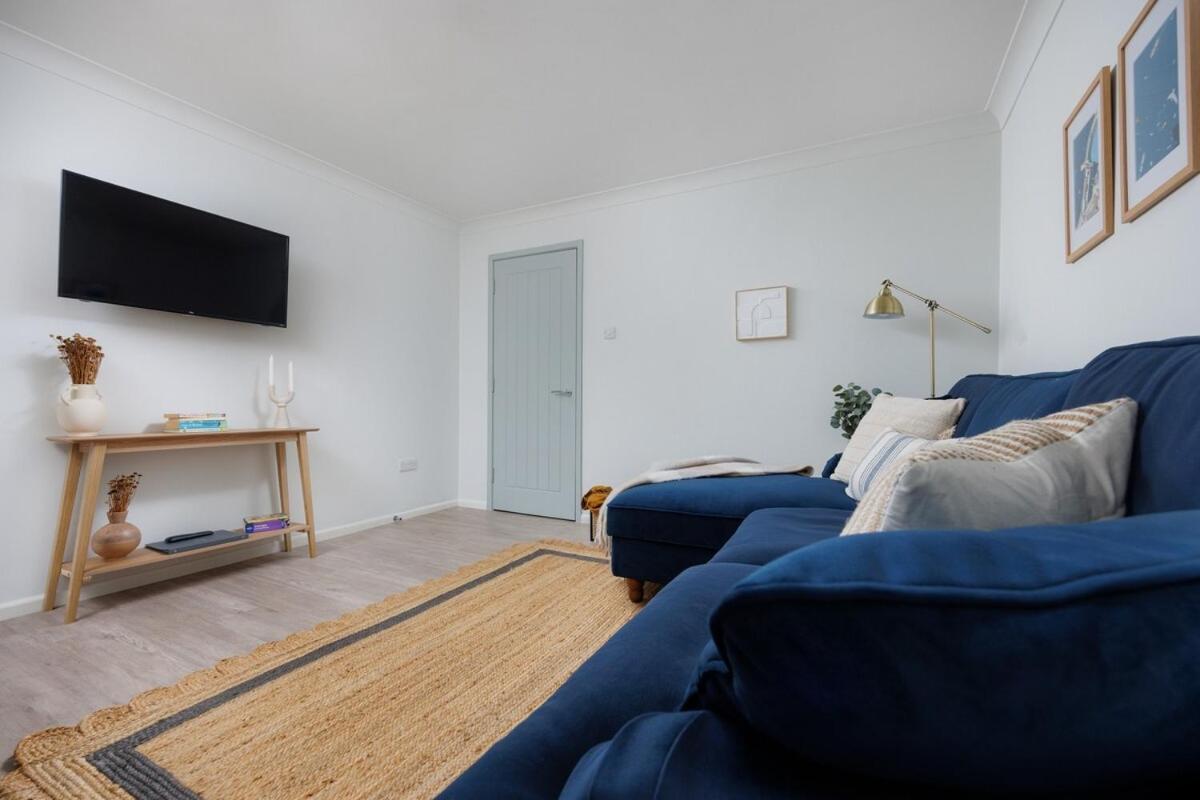 Luxury Penthouse 2 Bed Apartment Plymouth Exterior photo